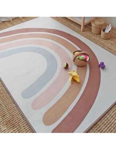 Tapis arc en ciel rembourrage situé sous